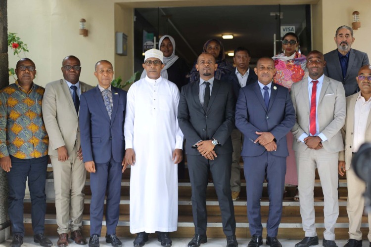 Modernisation du port de Moroni I Une réunion interministérielle pour examiner…