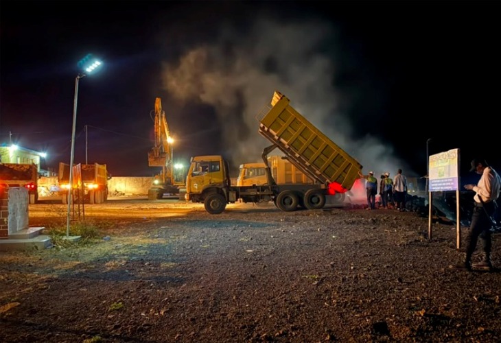 Port de Bwangoma : début du transfert des enrochements