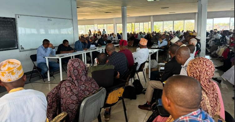 Rentrée scolaire 2026-2027 I Le ministre pour «une collaboration» avec…