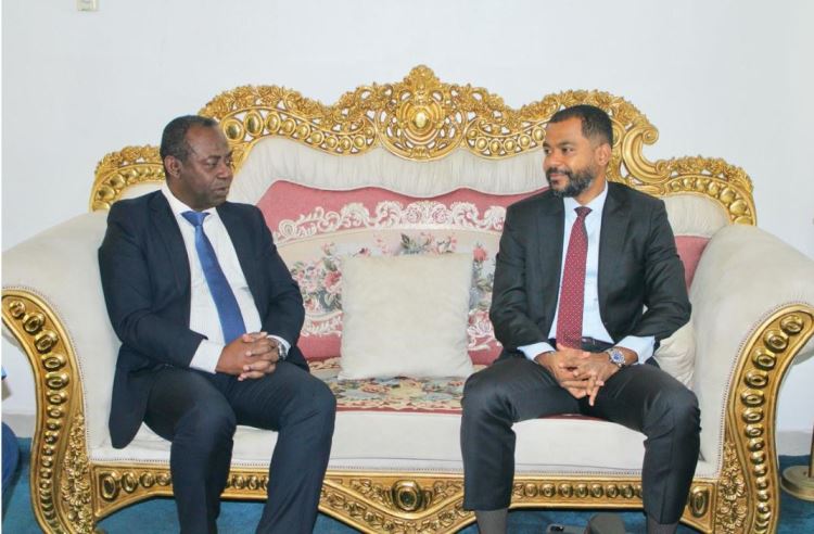 Visite de l’administrateur du Groupe Afrique II de la Banque mondiale I…