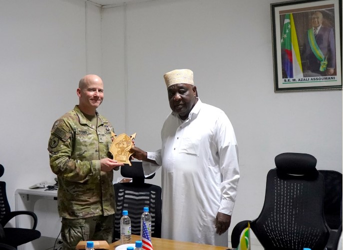 Mission militaire américaine à Moroni I La formation des forces armées et la sécurité maritime au premier plan