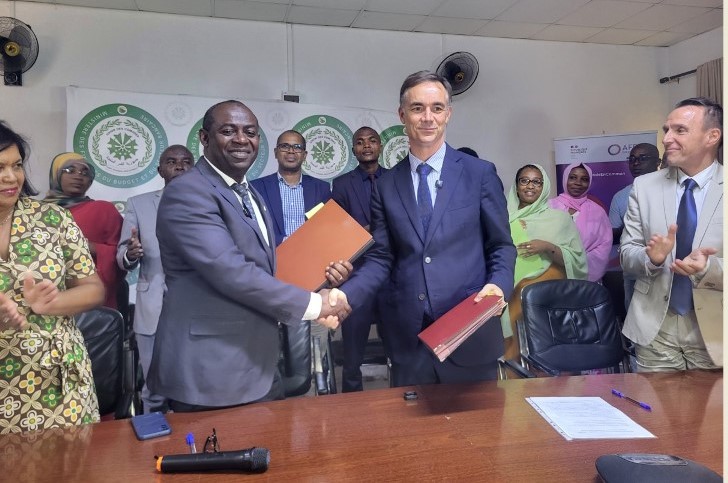 التعاون الثنائي بين جزر القمر وفرنسا:  تمويل بقيمة 3 ملايين يورو لدعم ثلاثة قطاعات حيوية