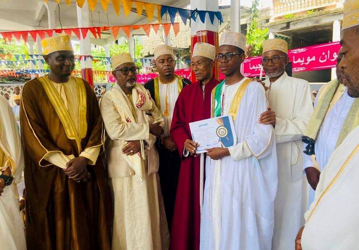 مدينة مبيني تحتفي بحفظة القرآن الكريم في الدورة الخامسة لمسابقة 